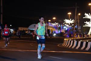 BIB: 825
                            <button type="button" onclick="openModal(21246911)" class="btn btn-primary btn-sm float-right btn-popup" data-toggle="modal" data-target=".modal-high-quality">
                        <i class="fas fa-shopping-cart"></i> Add to Cart
                    </button>
                                            <button type="button" onclick="isThisMe(21246911, true)" class="btn btn-success btn-sm float-right btn-popup btn-isme hidden" data-toggle="tooltip" data-placement="bottom" title="นี่คือรูปของคุณใช่ไหม คลิกที่นี่เพื่อเอาเข้าอัลบั้ม">
                        <i class="fas fa-plus"></i> Add to album
                    </button>
                    <button type="button" onclick="isThisMe(21246911, false)" class="btn btn-warning btn-sm float-right btn-popup btn-isnotme hidden">
                        <i class="fas fa-ban"></i> Remove from album
                    </button>